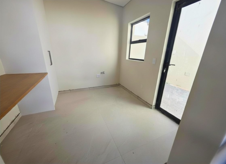 3 Bedroom Property for Sale in Sandown Western Cape